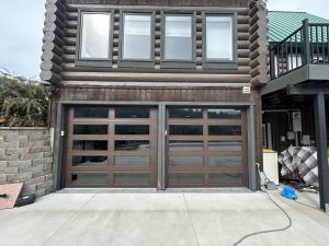 Robbins' Garage Door - custom garage doors