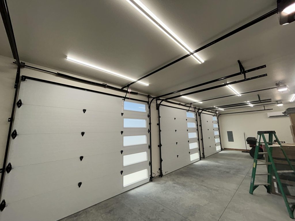 Family-owned since 1991, we deliver fast garage door repair, installation & opener service across Wenatchee, East Wenatchee & Chelan. Call for a free estimate.