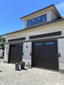 Robbins' Garage Door - custom garage doors