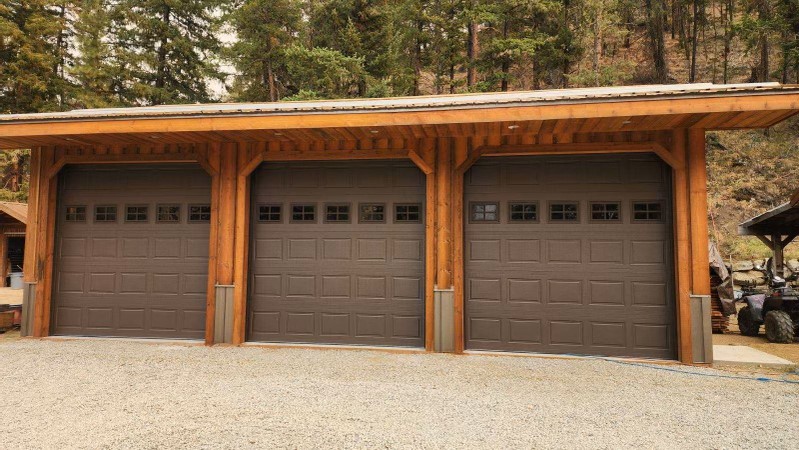 Licensed Garage Door Contractor Serving Wenatchee, WA garage project